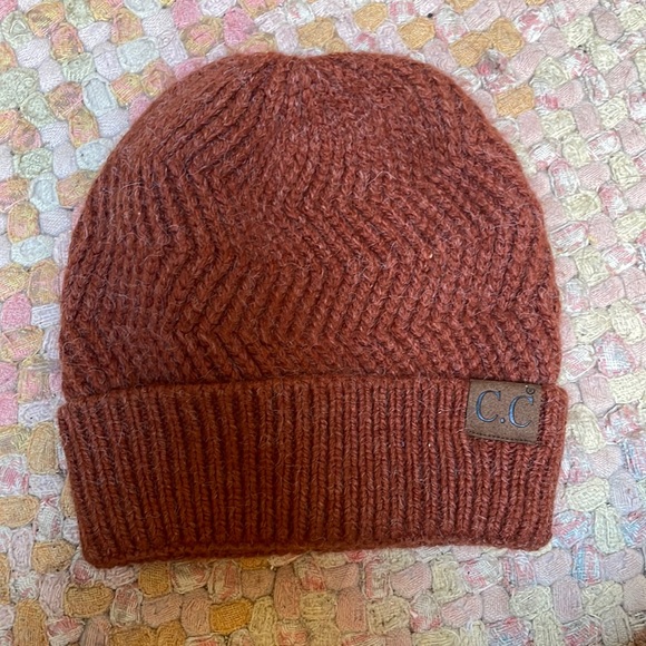 CC Beanie - Picture 1 of 1